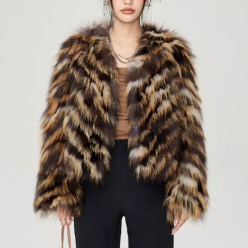 Knitted jacquard with multi-color fox fur (9)