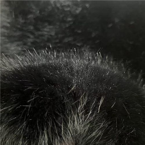 Tip-Dyeing Fox Fur (4)