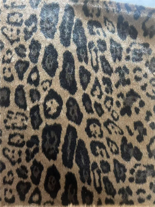 animal print faux pony fur fabric (2)