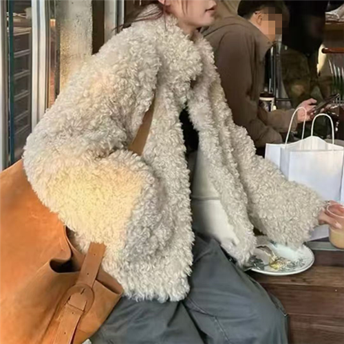 faux Karakul curly sheep fur (7)